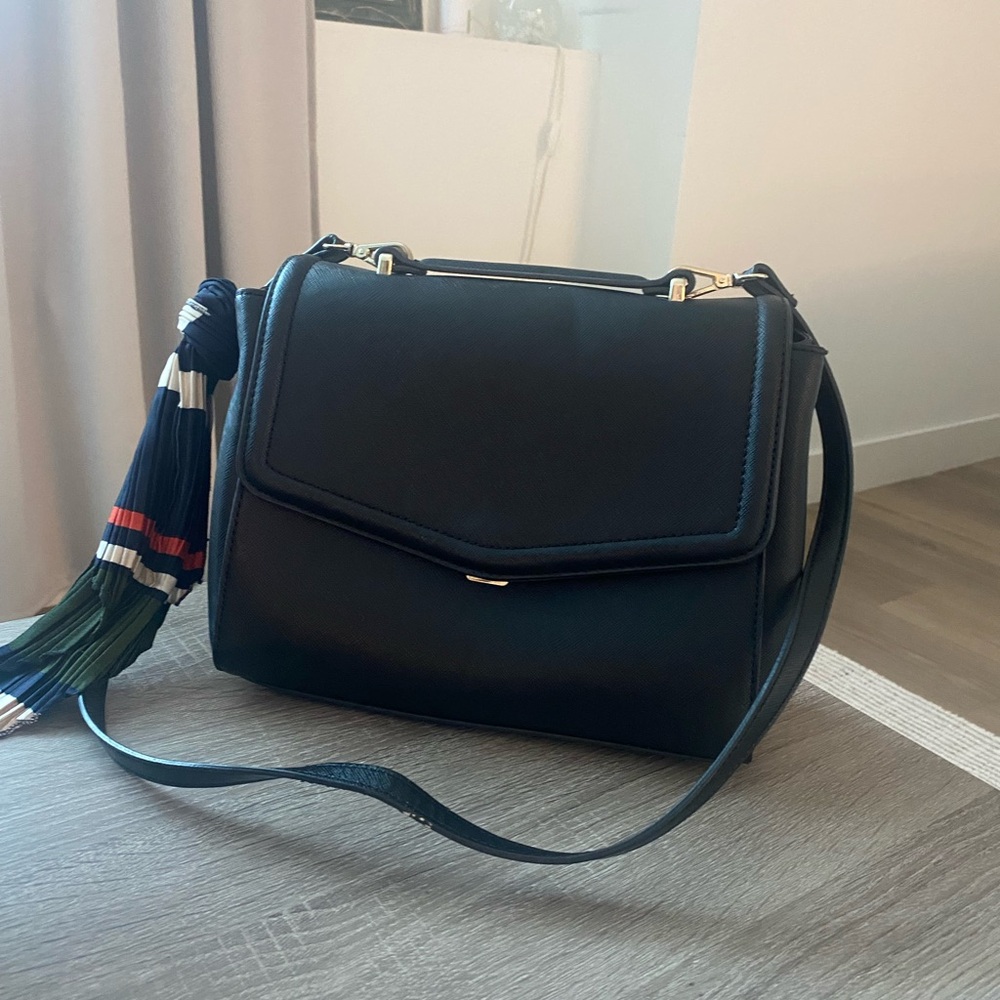 Zara Elegant Black Handbag with Tassel Accent